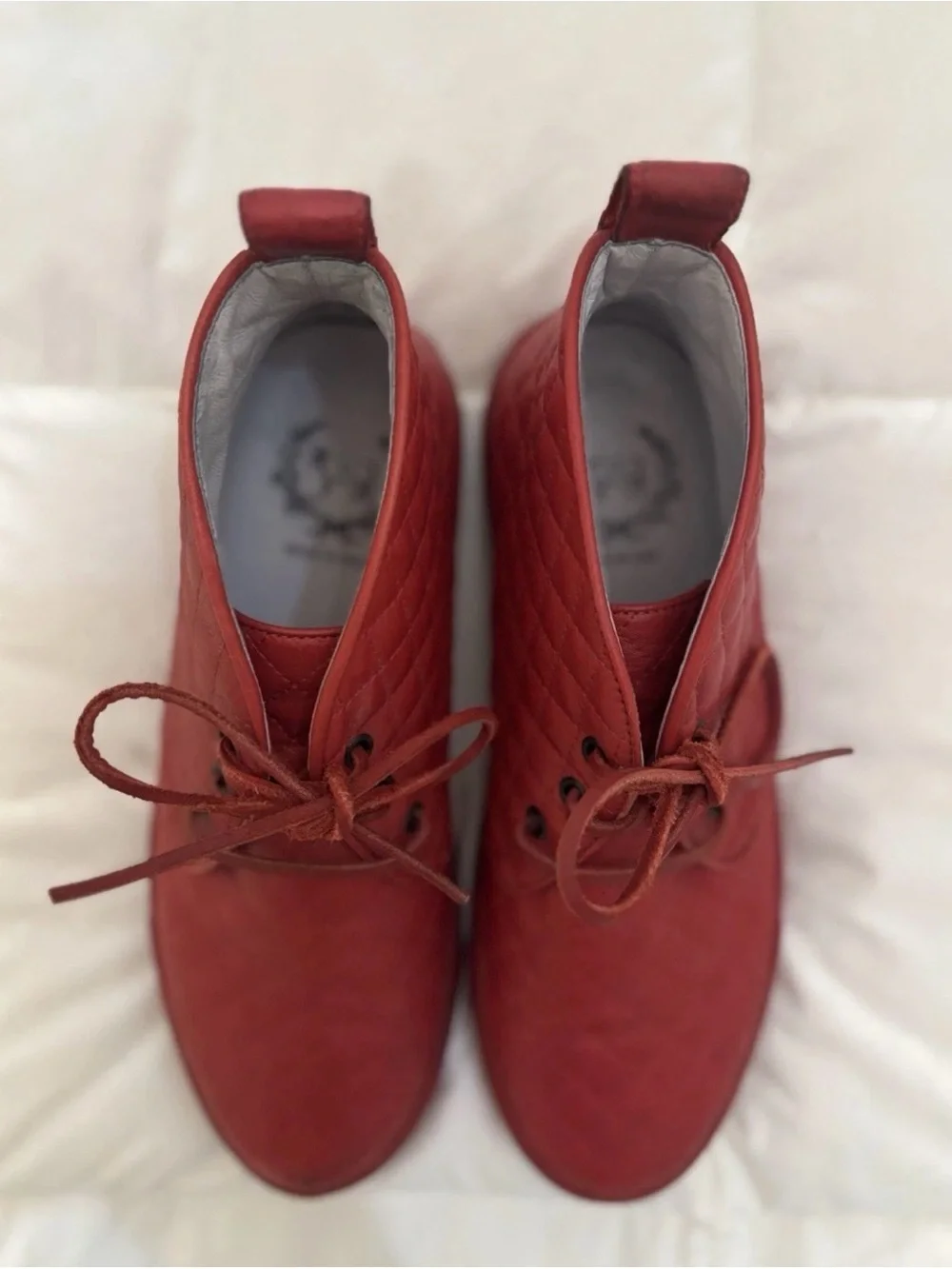 Del Toro Men's Quilted Chukka Red Lace-Up Shoes Size 9.5